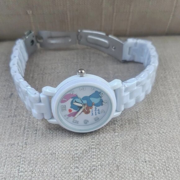 Disney Stitch Girl Wristwatch White Plastic Band Analog Quartz Wrist Watch NWT - Picture 6 of 10